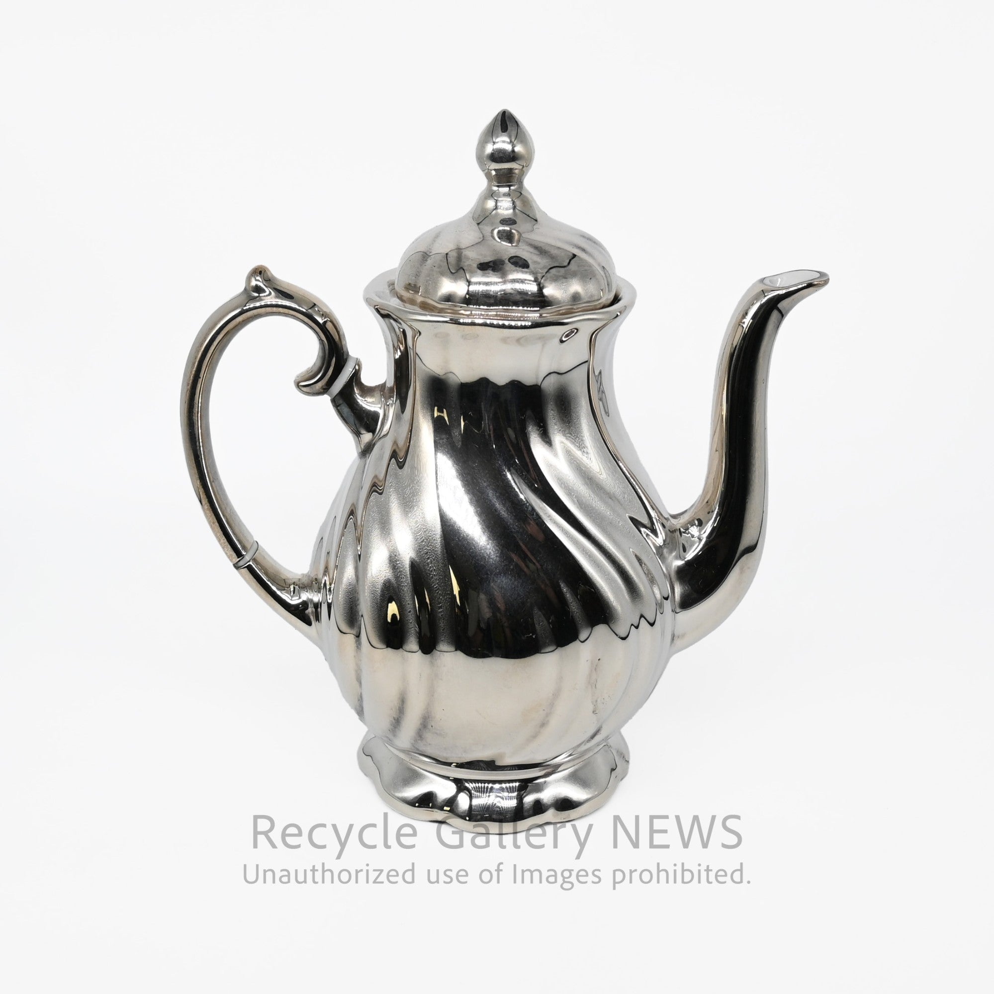 SILVER COATED PORCELAIN TEA POT  Antique German Silver Plated 3-Piece wmf / シルバープレートドイツアンティーク 三点セット ドイツ WMF社  銀メッキ