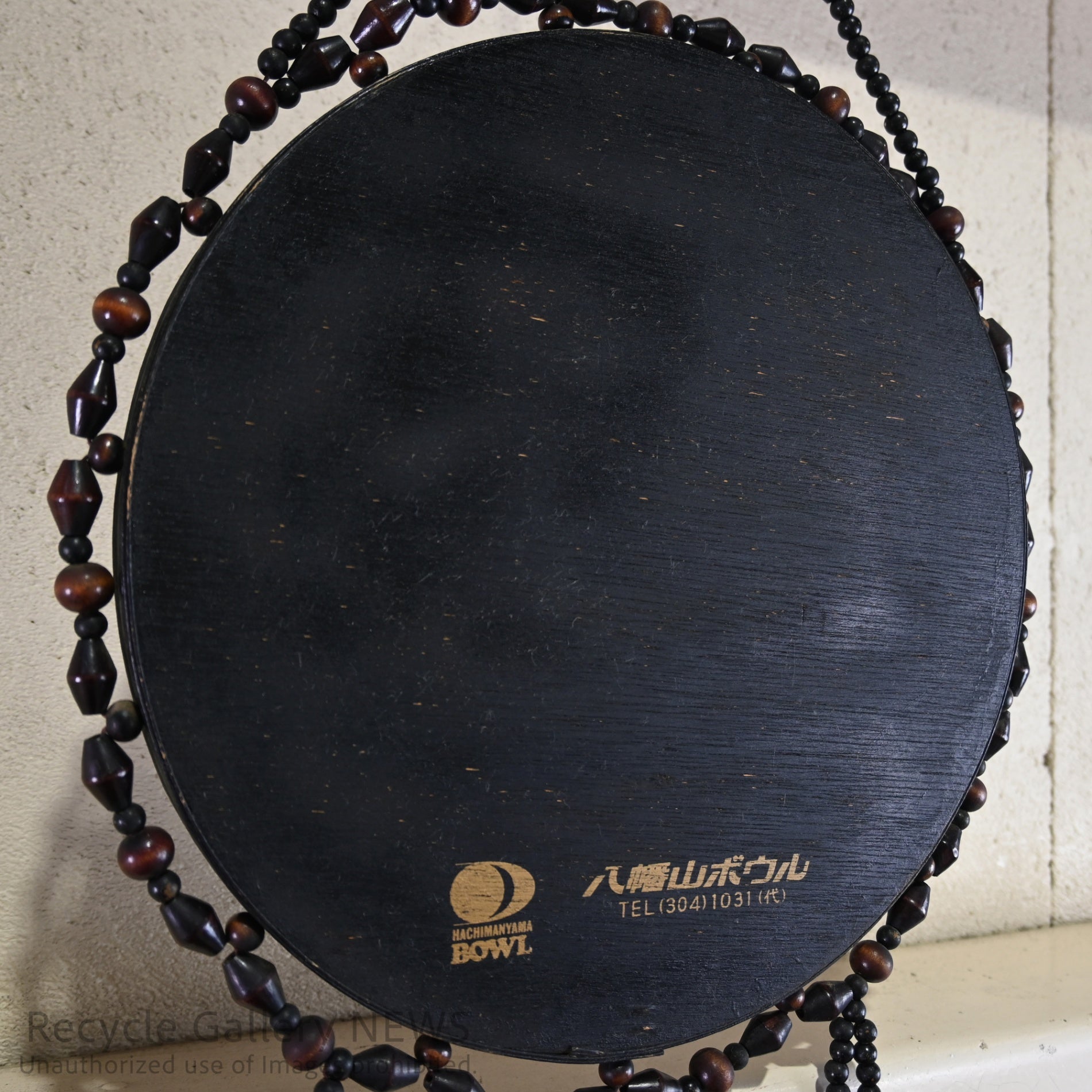 Vintage Wooden Beads Wall Mirror Showa Retro Ethnic Red Black Brown / ヴィンテージ 壁掛け ウッドビーズミラー 八幡山ボウル 昭和レトロ エスニック 赤 黒 茶