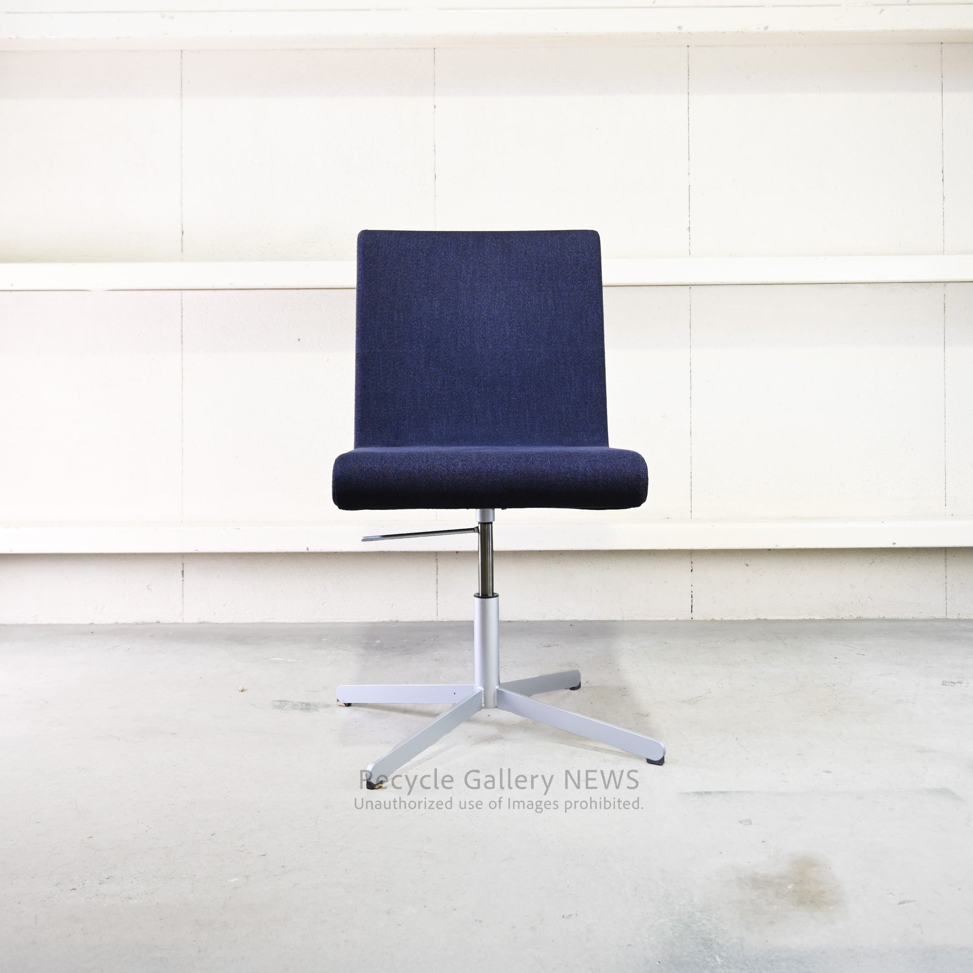 CASSINA ixc. BOOMERANG four star Modern Swivel Chair / カッシーナ イクスシー ブーメラン フォースター スウィベルチェア モダン