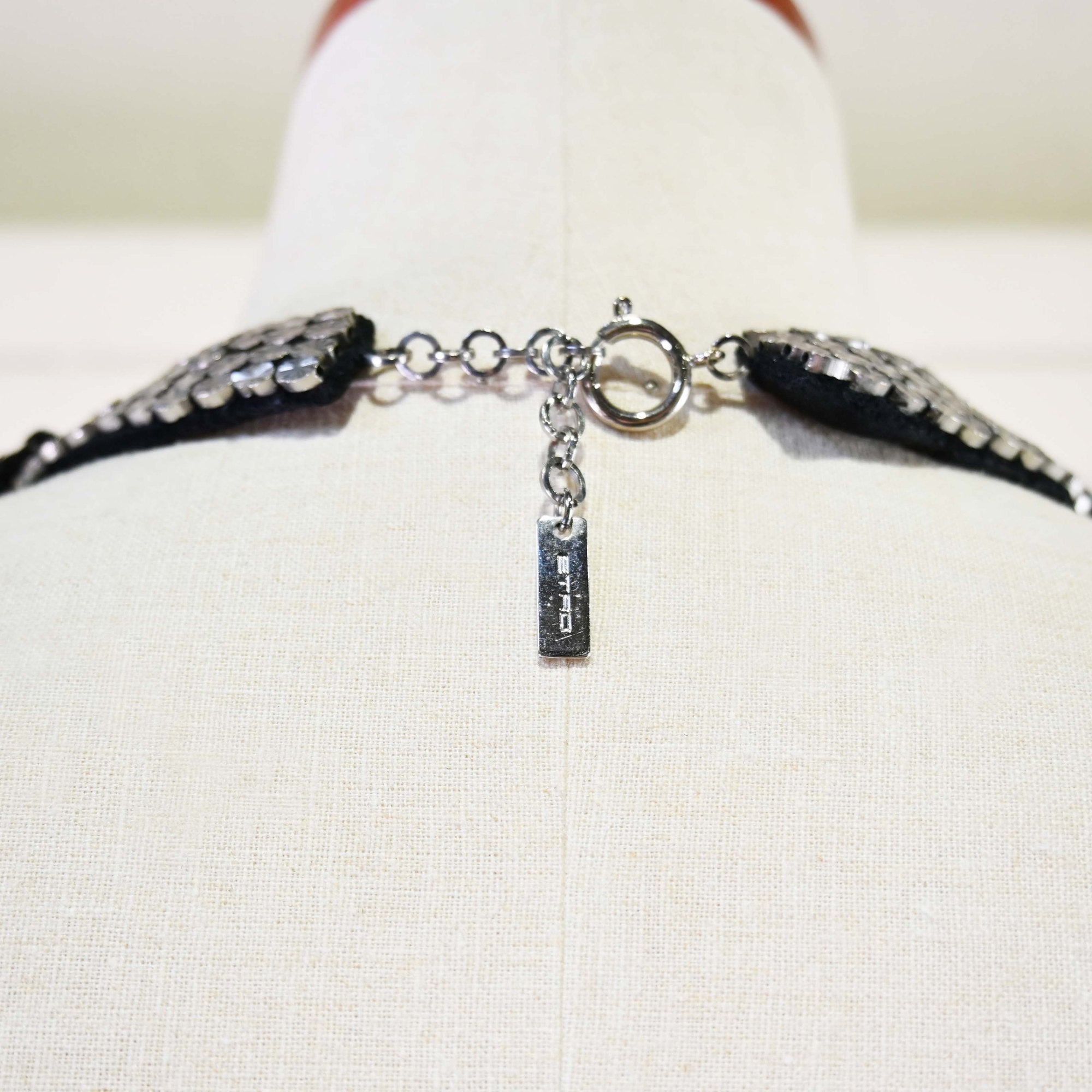 Etro Flower motif necklace 2012 collar embroidery accessories Italia / エトロ フラワーモチーフネックレス 刺繍 つけ襟 花柄 ハイブランド アクセサリー