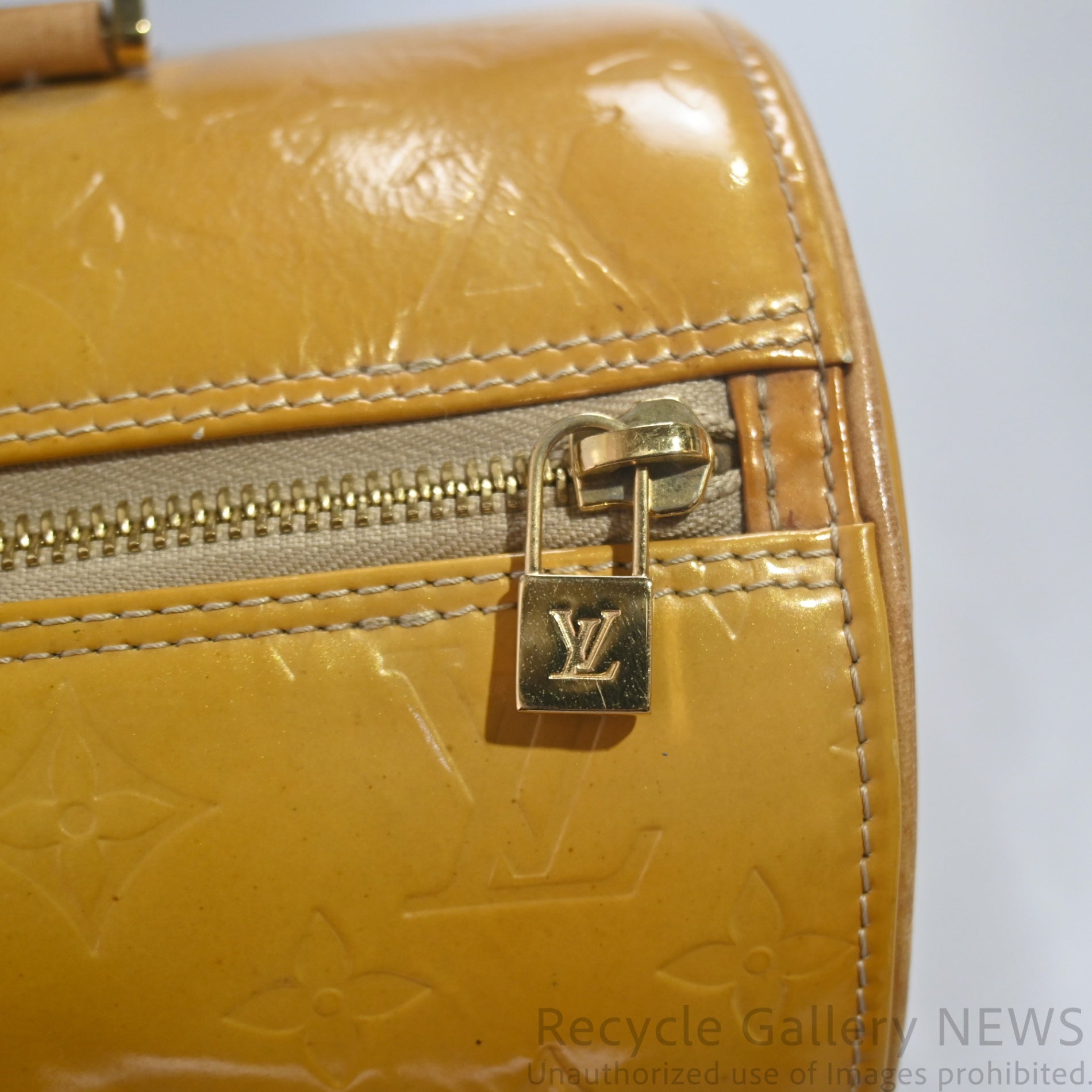 Louis Vuitton Vernis Bedford Barrel Hand Bag Patent Leather Yellow Monogram / ルイヴィトン ヴェルニ ベッドフォード イエロー エナメル バレル ハンドバッグ モノグラム