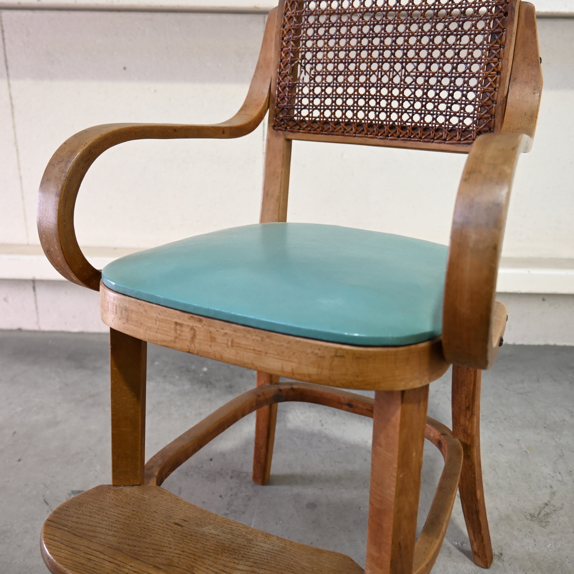 Akita Mokko Baby chair estimated 1940s Japanese vintage Akimoku / 秋田木工 ベビーチェア 推定1940年代 日本 ヴィンテージ