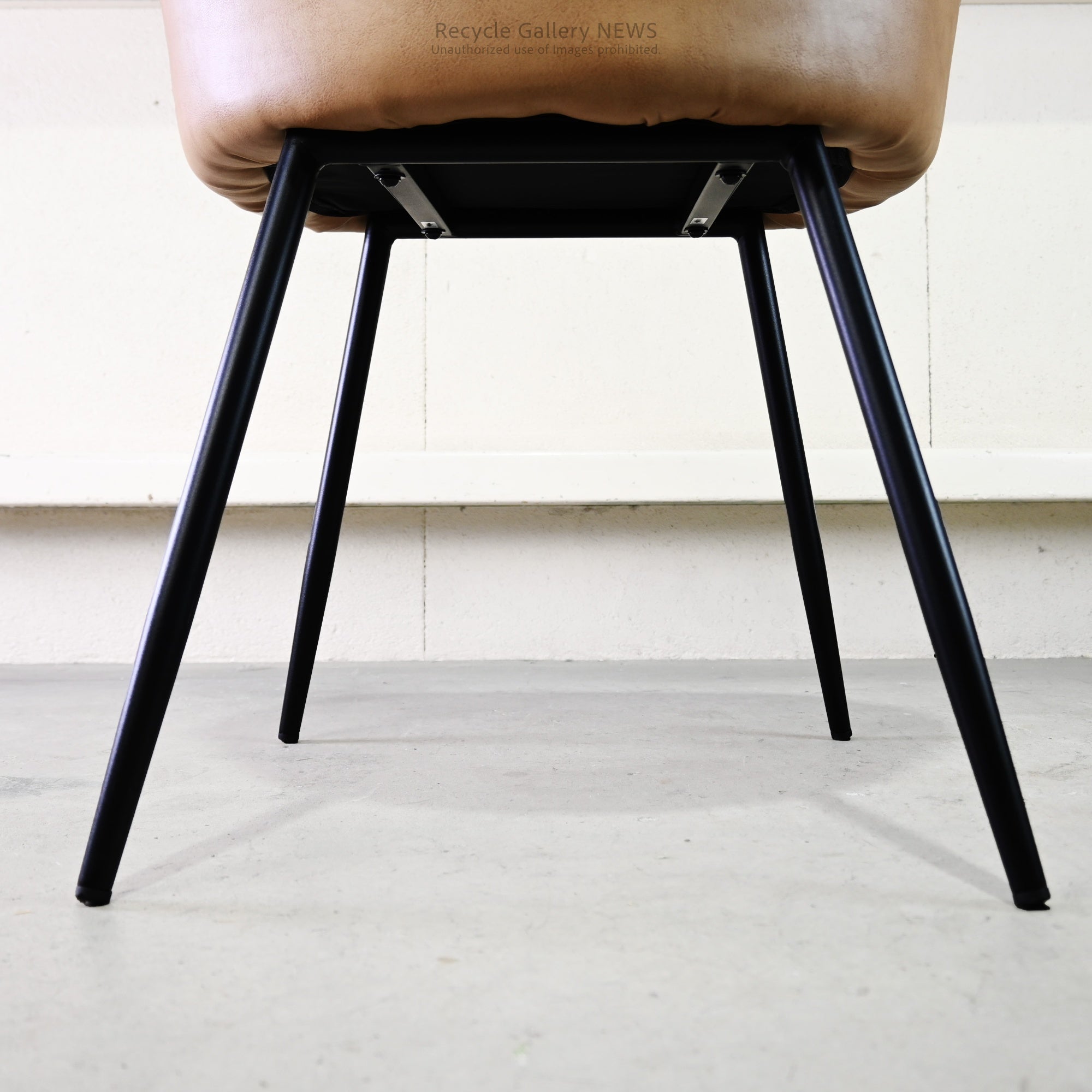 AZUMAYA  Tub Chair  Mid-Century Modern Industrial  / 東谷 タブチェア   ミッドセンチュリー モダン インダストリアル