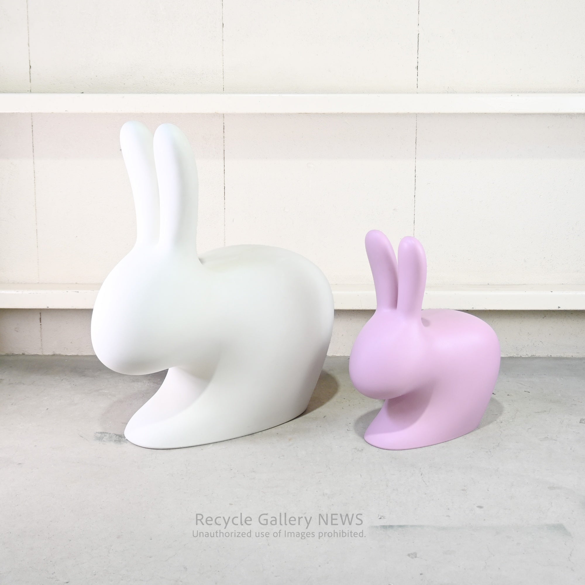 Qeeboo  Rabbit Chair Baby Pink Italian  Polyethylene Playful Storybook Design Indoor & Outdoor Use / クイーブー ラビットチェア  イタリア 物語 遊び心 ピンク ポリエチレン 内外兼用