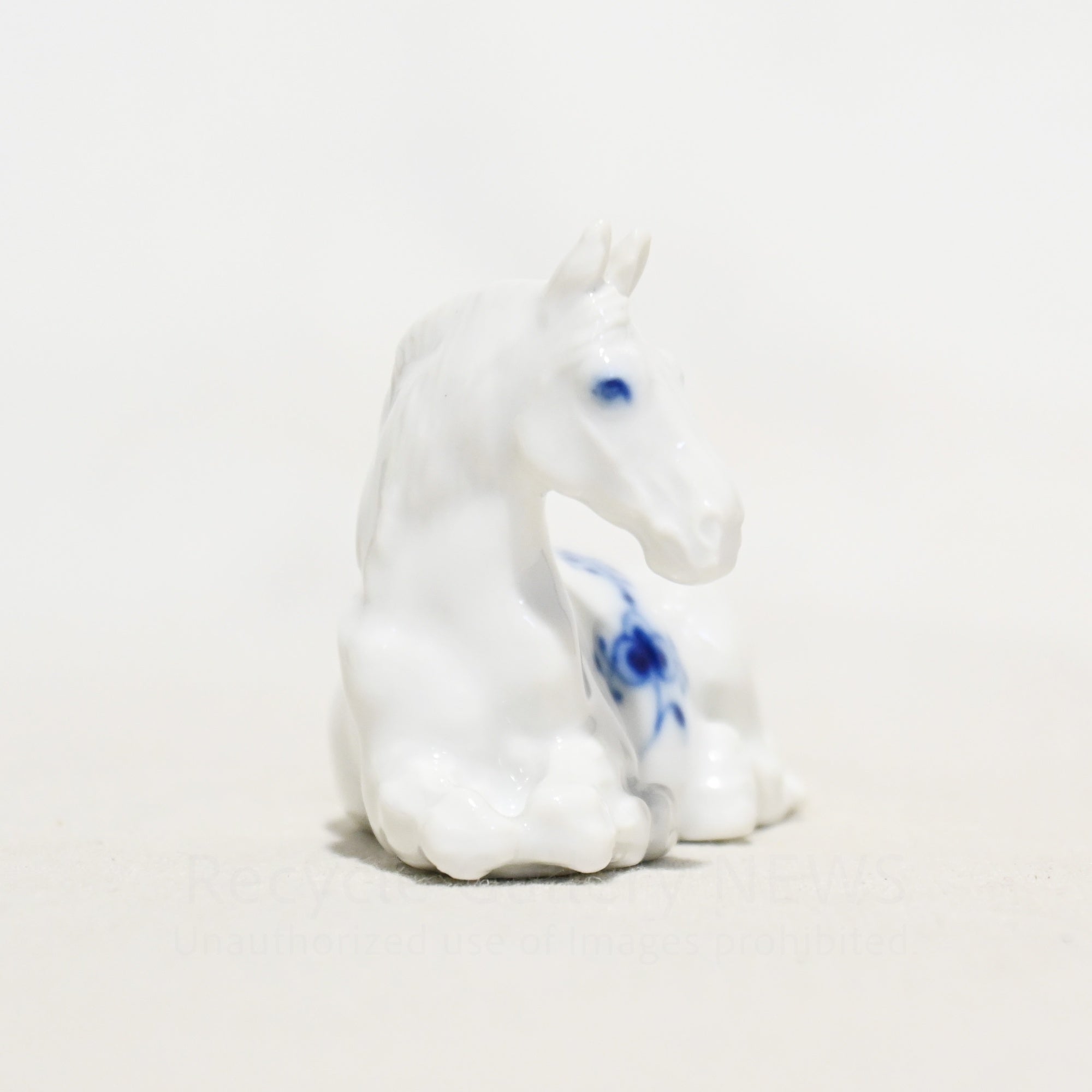 ROYAL COPENHAGEN Horse Figurine Ceramic Porcelain Objet / ロイヤルコペンハーゲン 馬 フィギュリン 置物 磁器 オブジェ