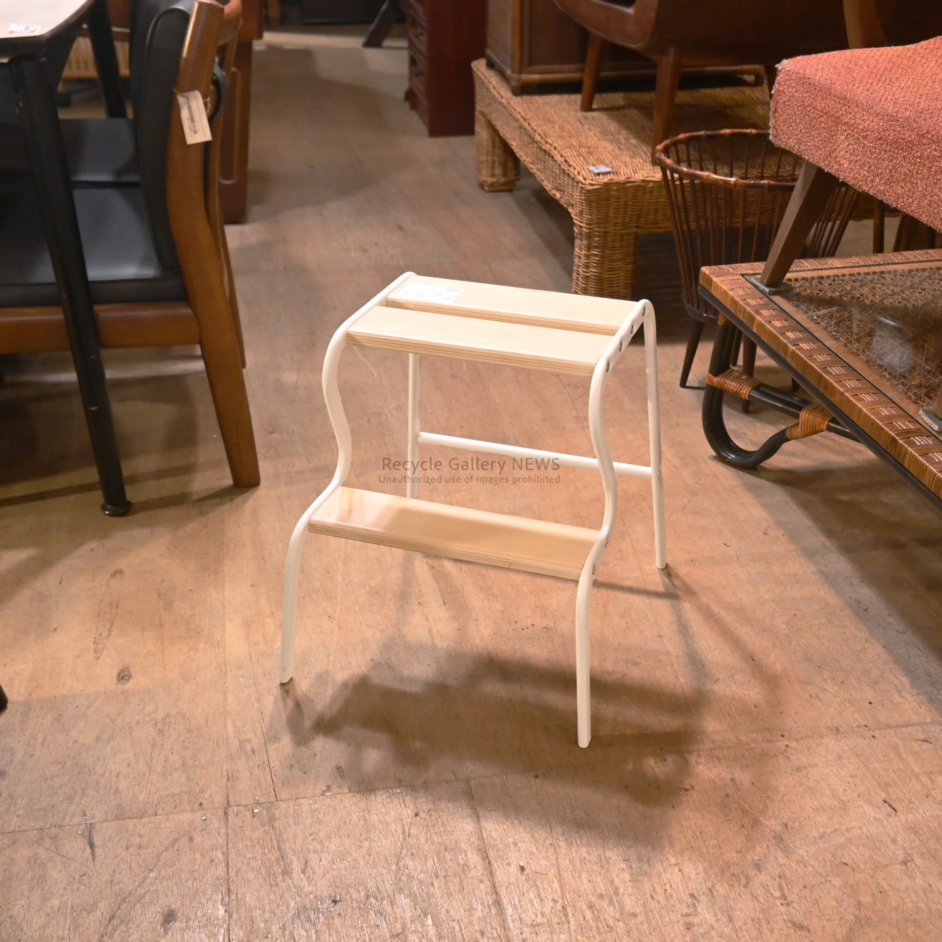 IKEA GRUBBAN  Discontinued Scandinavian Wooden Step Stool / イケア グルッパン 廃盤 ステップスツール 北欧 木製